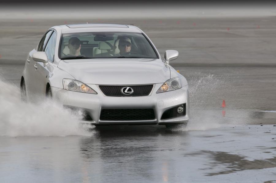  Lexus IS-F 2008 года  (фото 238 из 376)